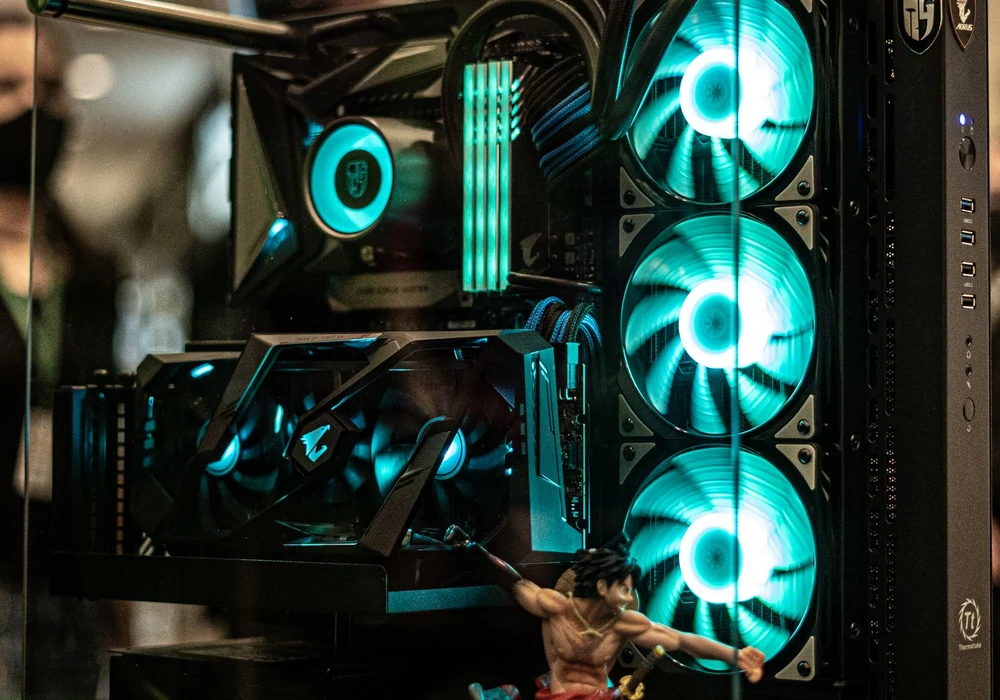 Gaming desktop hardware with carefully lit components