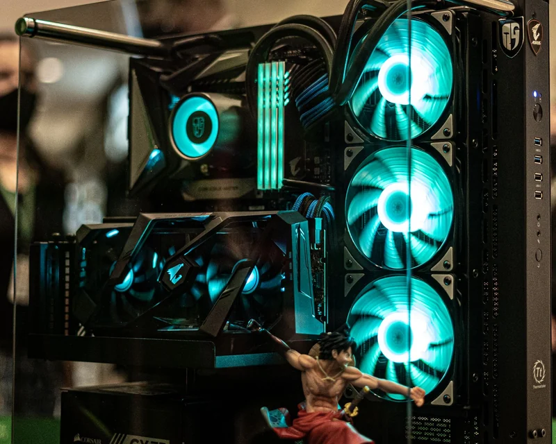 Gaming desktop computer